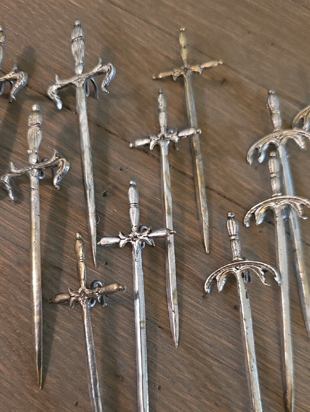 Sword Cocktail Picks Silver Tone Set Of 12 - Picture 3 of 7
